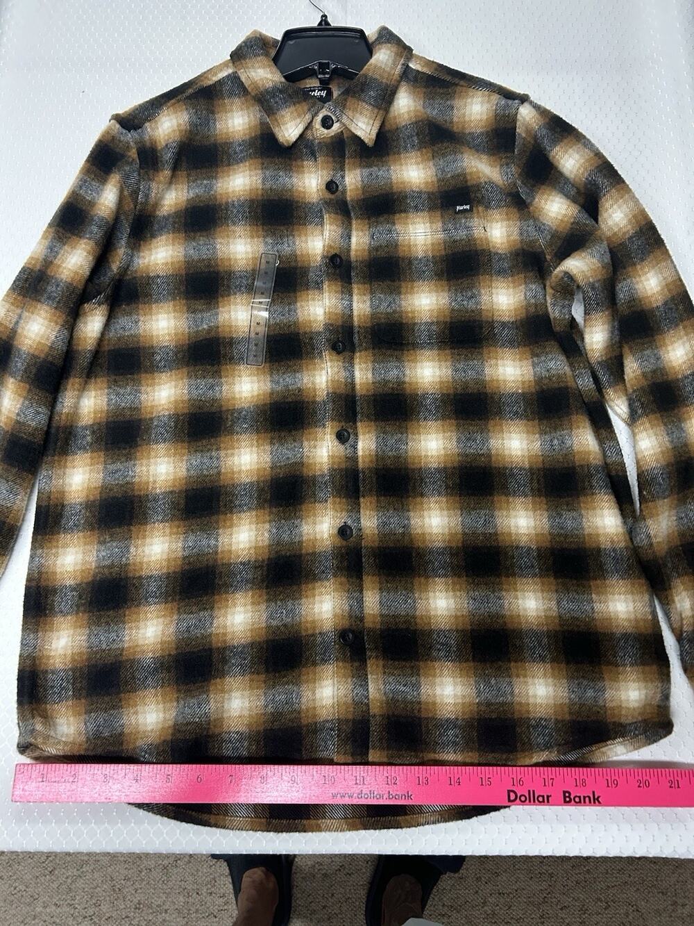 Men’s Hurley Men's Flannel Shirt Size Med Long Sleeve